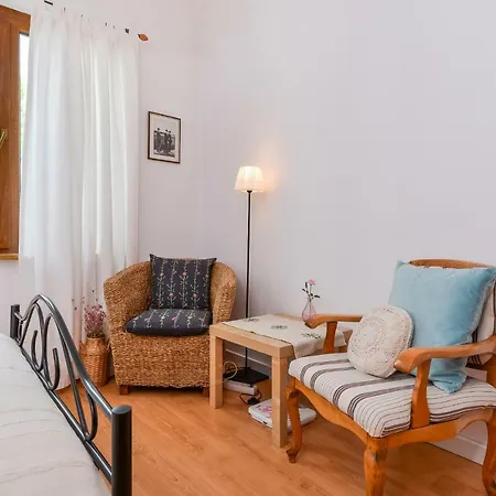 Shik & Chic One Bedroom Central Apartment Graf Ignatiev X Shishman Corner By Flat Mаnager Sofia Exterior photo